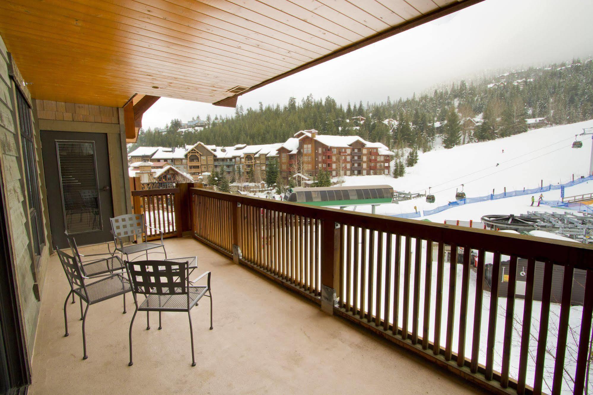 First Tracks Lodge Whistler Exterior foto